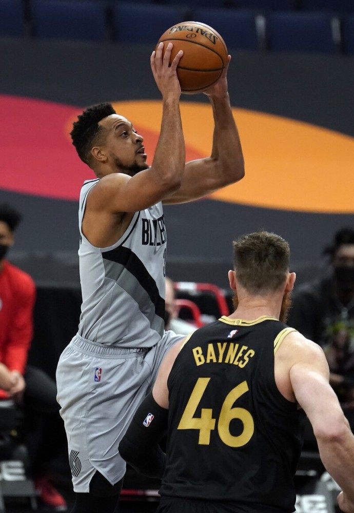 波特兰开拓者关键时刻战术微调，志在中超名次提升，更衣室稳定，年轻球员得到机会的简单介绍