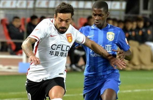 波特兰开拓者关键时刻战术微调，志在中超名次提升，更衣室稳定，年轻球员得到机会的简单介绍